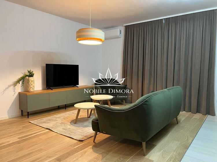 Apartament cu 3 camere decomandat, mobilat în Central
