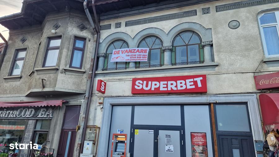 Apartament cu 4 camere în Central