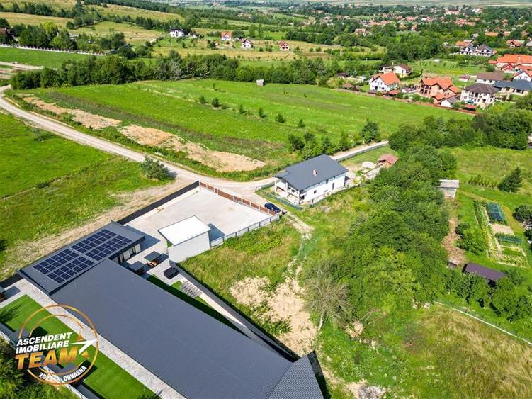 Teren Construcții intravilan de 1285 mp, în Sud-Est