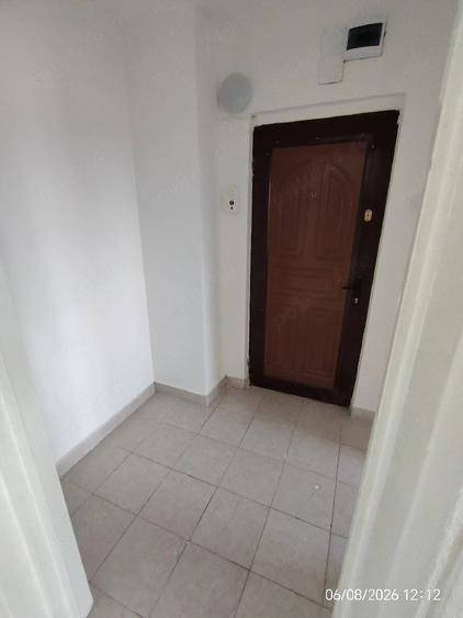 Apartament cu 2 camere decomandat în Narcisa
