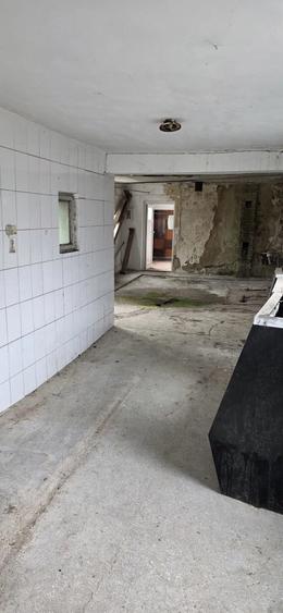 Casă cu 3 camere cu Teren 351 Mp în Exterior Vest
