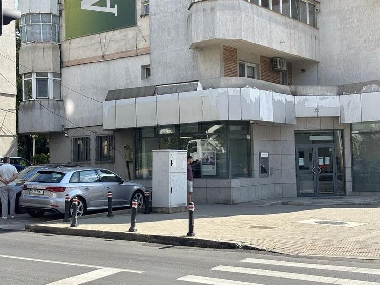 Spațiu comercial, de 165 mp, în Alexandru cel Bun