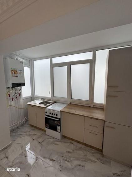Apartament cu 2 camere decomandat în Palazu Mare