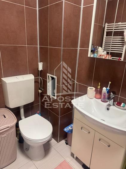 Apartament cu 2 camere decomandat în Fratelia