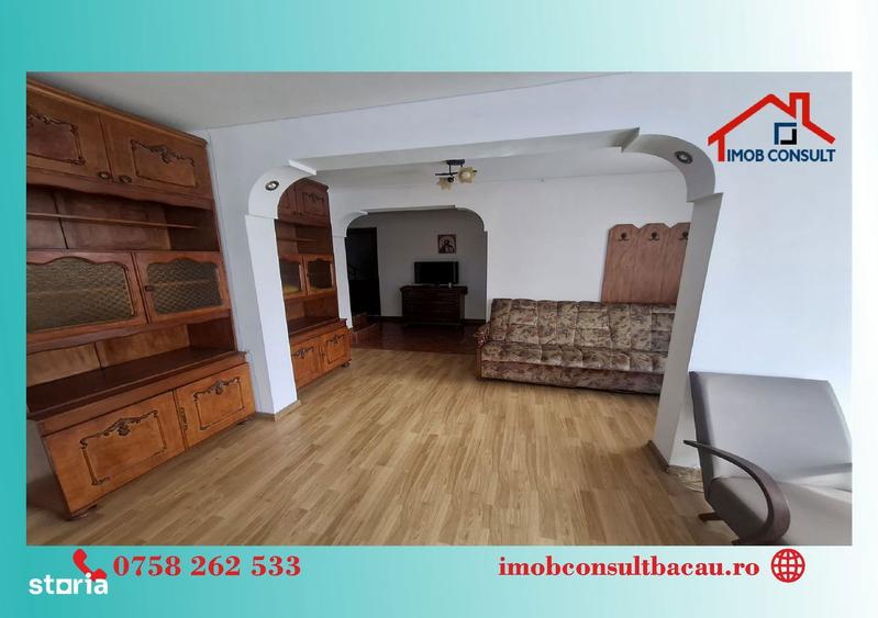 Casă cu 3 camere decomandat cu Teren 400 Mp în Banca Națională