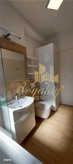 Apartament cu 2 camere decomandat în Girocului