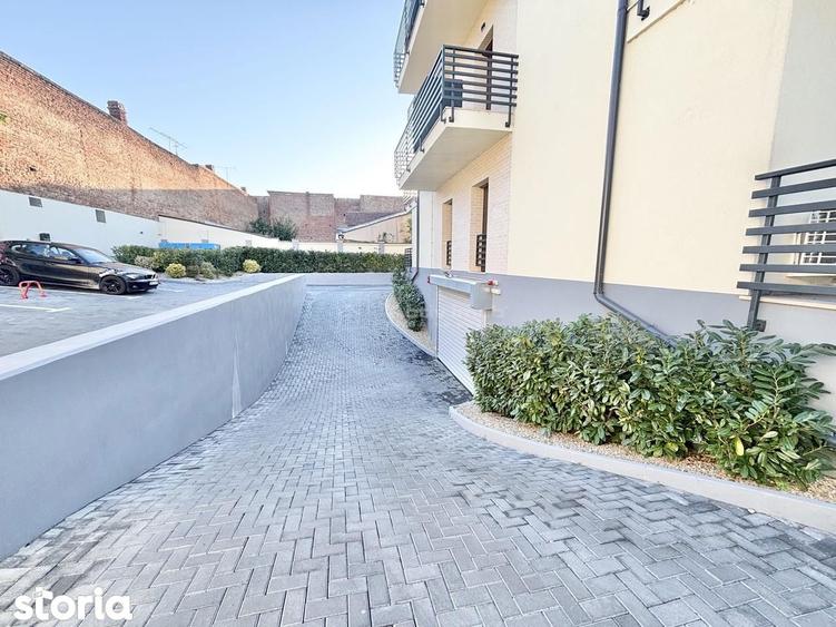 Apartament cu 2 camere decomandat, mobilat în Orașul Nou