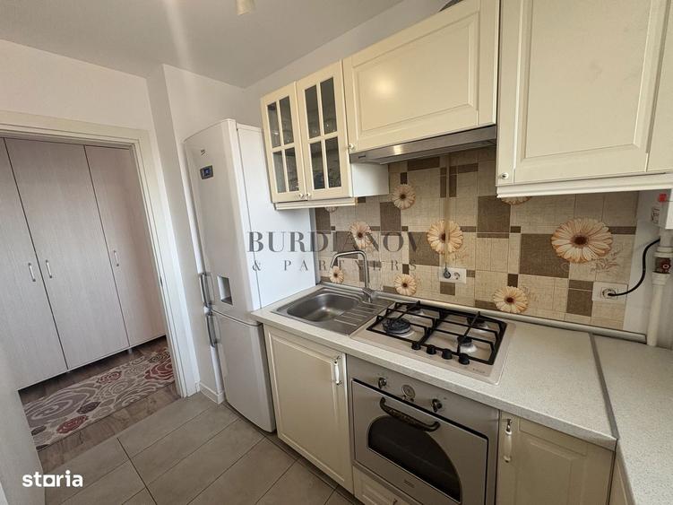 Apartament cu 2 camere semidecomandat în Pantelimon