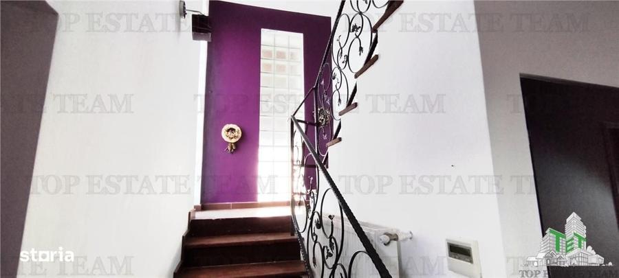 Casă cu 4 camere în Odăile
