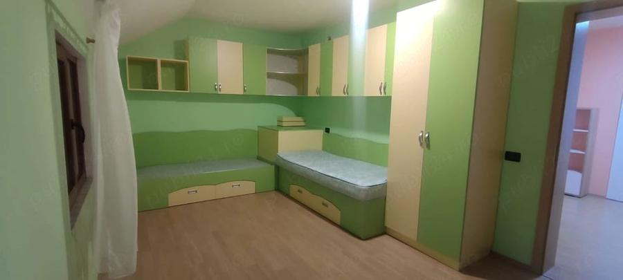 Casă cu Teren 1000 Mp în Central