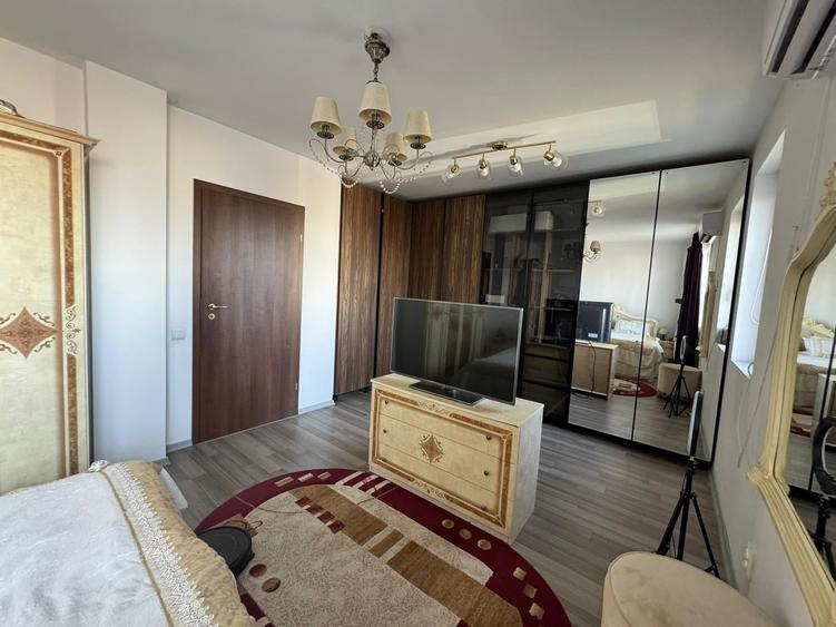 Duplex cu 3 camere cu Canalizare în Vest