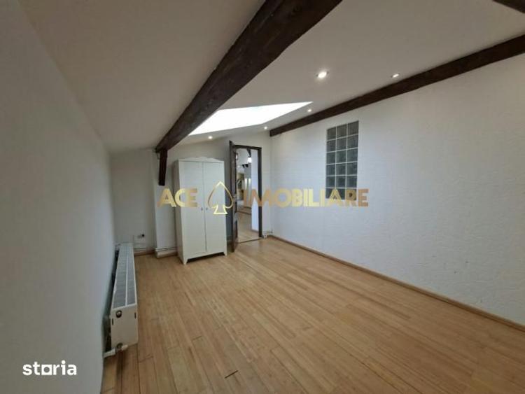 Apartament cu 3 camere, mobilat în Străulești