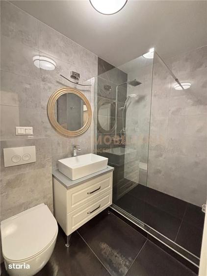 Apartament cu 3 camere în Săsar