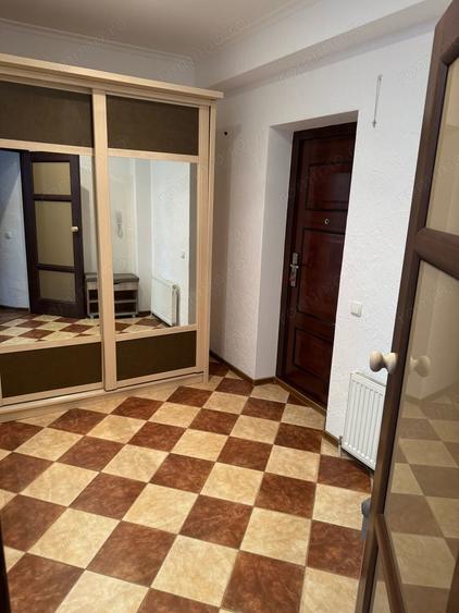 Garsonieră în Apărătorii Patriei