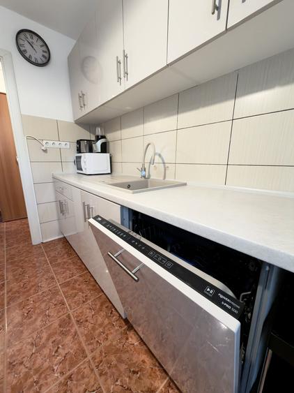 Apartament cu 2 camere decomandat, mobilat în Rahova
