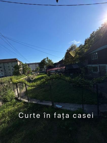 Casă cu 4 camere în Central