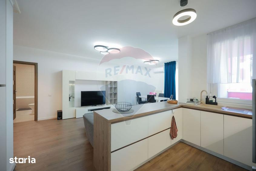 Apartament cu 3 camere decomandat în Iosia