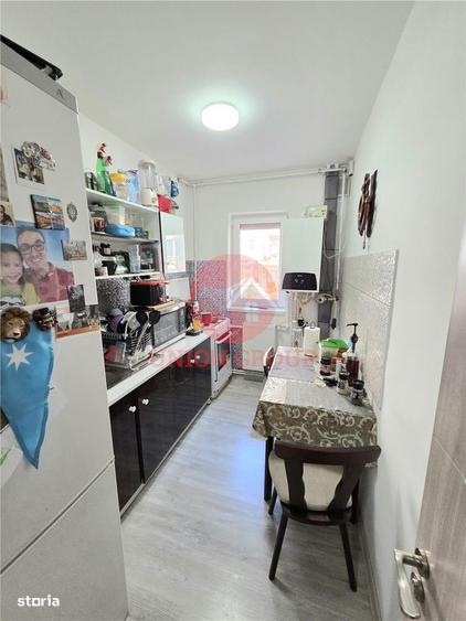 Apartament cu 2 camere semidecomandat în Casa de Cultură