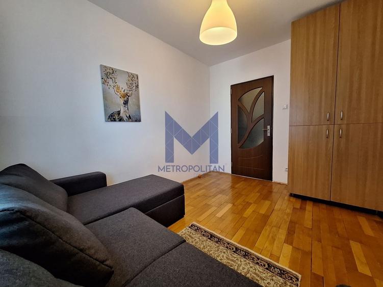 Apartament cu 3 camere decomandat, mobilat în Gheorgheni