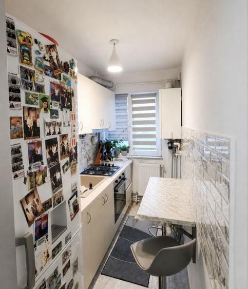 Apartament 2 camere Etaj 2/4 Centrala proprie O764 28 52 9O Mobilat si Utilat - 2