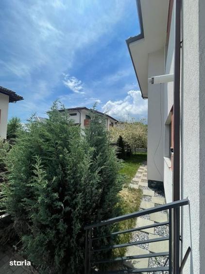 Casă cu 4 camere cu Teren 500 Mp în Baciu