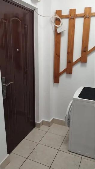 Garsonieră semidecomandată în Central