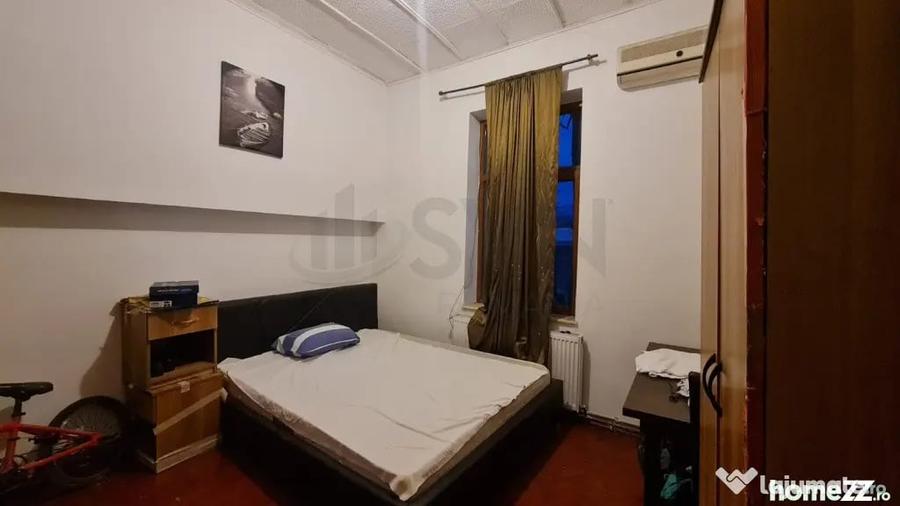 Casă cu 5 camere cu Teren 226 Mp în Central