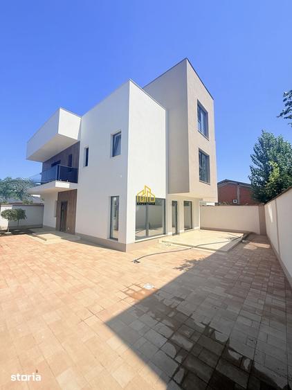 Casă cu 4 camere cu Teren 229 Mp în Central