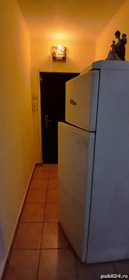 Garsonieră decomandată în Titan
