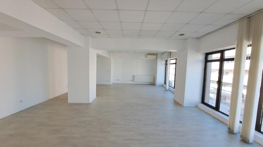 Birou, de 138.14999389648 mp, în Unirii