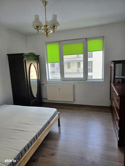Apartament cu 2 camere decomandat, mobilat în Tei