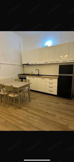 Apartament cu 2 camere semidecomandat în Drumul Carului
