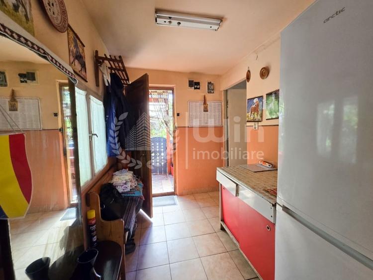 Casă individuală cu 2 camere cu Canalizare în Mociu