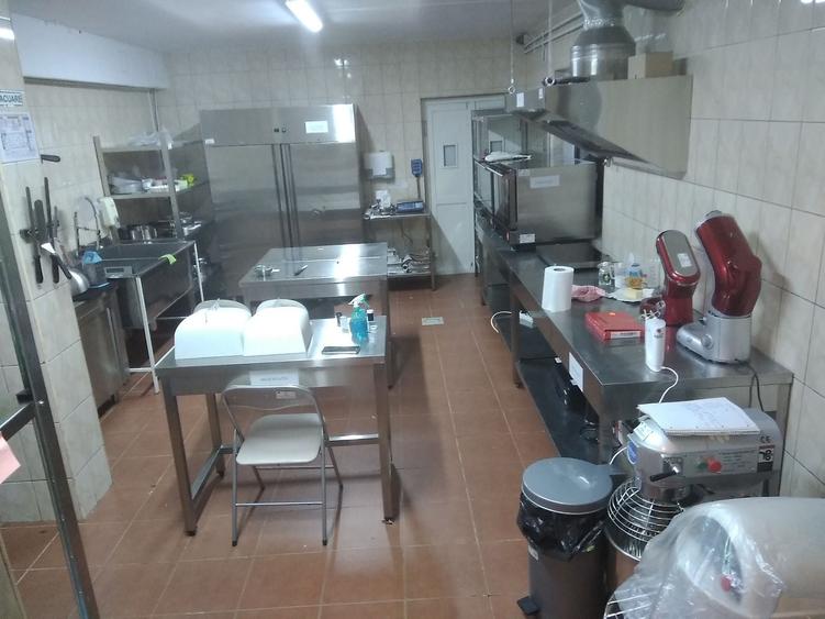 Spațiu comercial, de 150 mp, în Zorilor