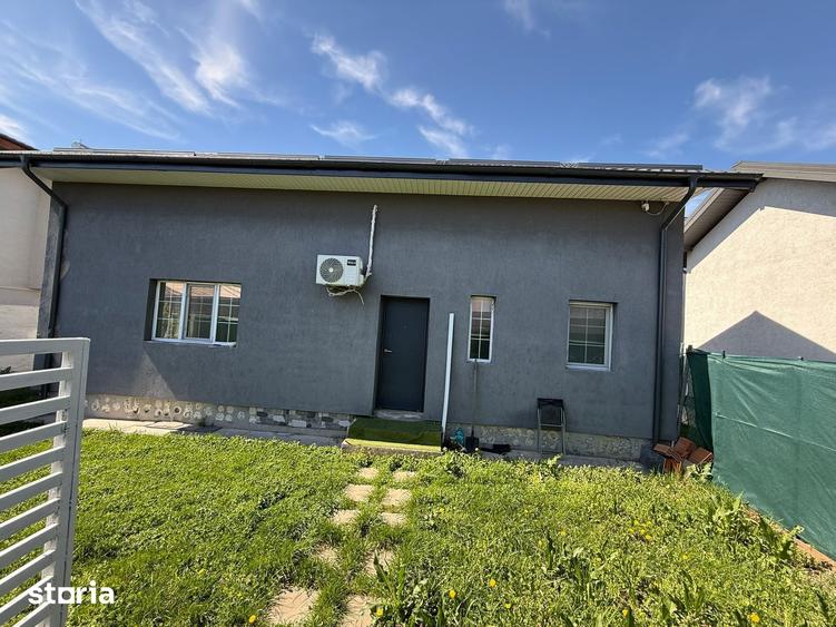 Casă cu 3 camere cu Teren 400 Mp în Central