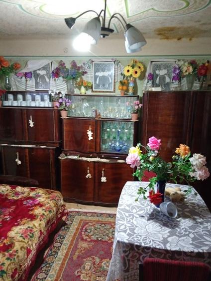 Casă cu 4 camere în Almaș