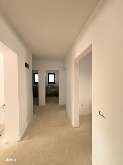 Apartament cu 3 camere în Băiceni