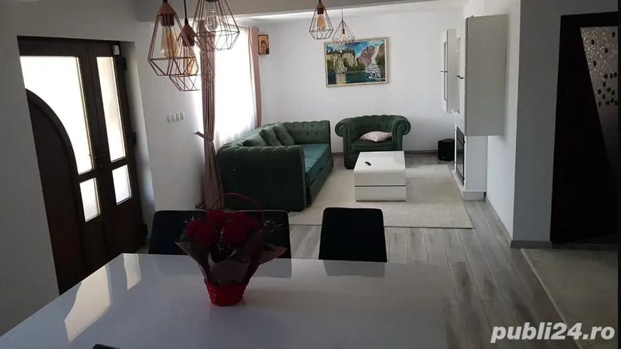 Casă cu 6 camere cu Teren 700 Mp în Miroslava