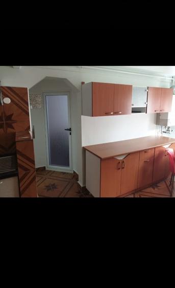 Apartament cu 2 camere decomandat în Plopilor