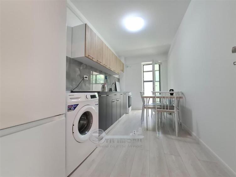 Apartament cu 2 camere semidecomandat, mobilat în Popas Păcurari