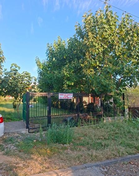 Teren Construcții intravilan de 500 mp, în Sud