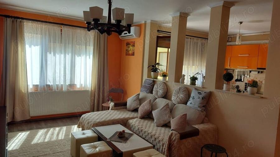 Apartament cu 2 camere decomandat în Central