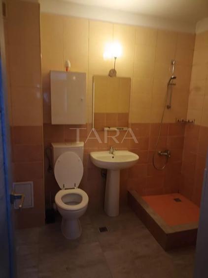 Apartament cu 2 camere, balcon și parcare inclusă, zona Florilor. - 8