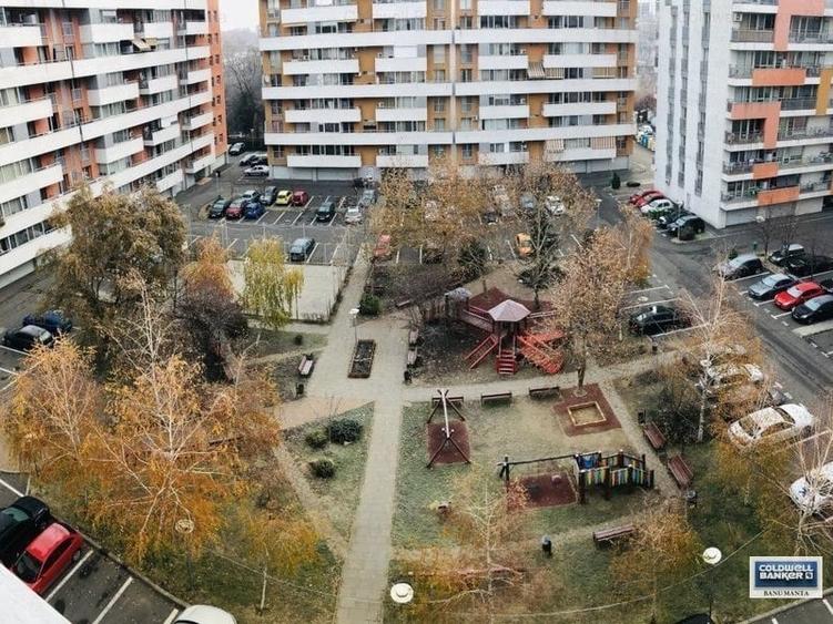 Garsonieră decomandată în Politehnica