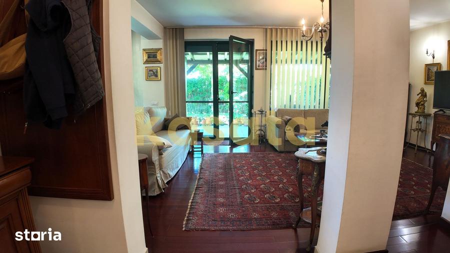 Casă cu 5 camere cu Teren 406 Mp în Central