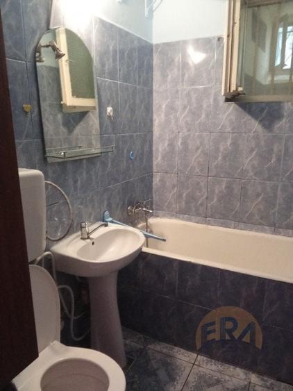 Apartament cu 2 camere semidecomandat, mobilat în Rogerius