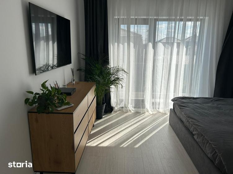 Casă cu 4 camere cu Teren 240 Mp în Central