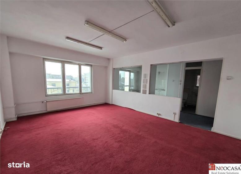 Apartament cu 4 camere în Moșilor