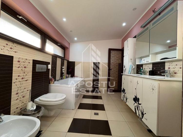 Casă cu 5 camere cu Teren 1362 Mp în Braytim