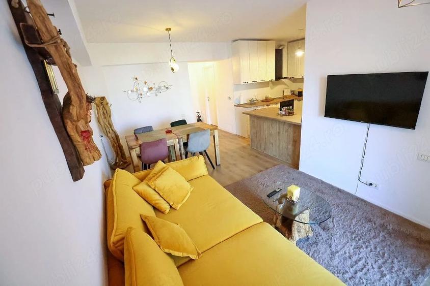 Apartament cu 2 camere decomandat în Central